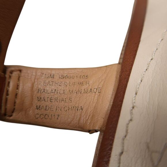 Isola Shoes Womens 7.5 Sandals Fashion Studded Leather Block Heel Boho Classic - Picture 12 of 13